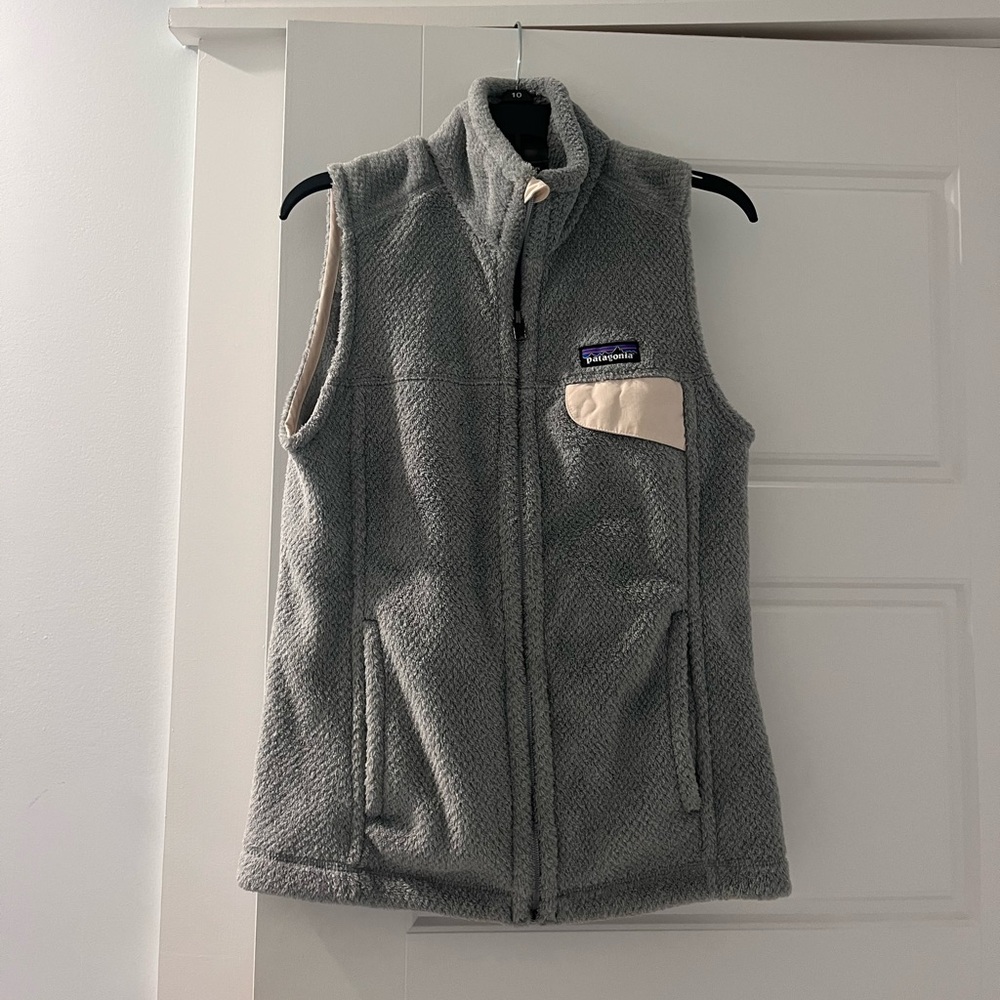 Patagonia Light Gray Fleece Jacket